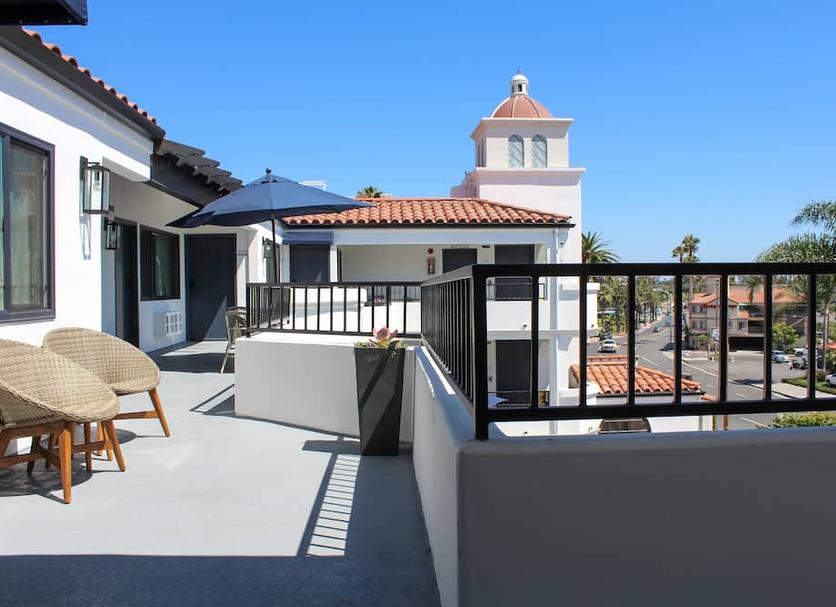 Balcony Photo