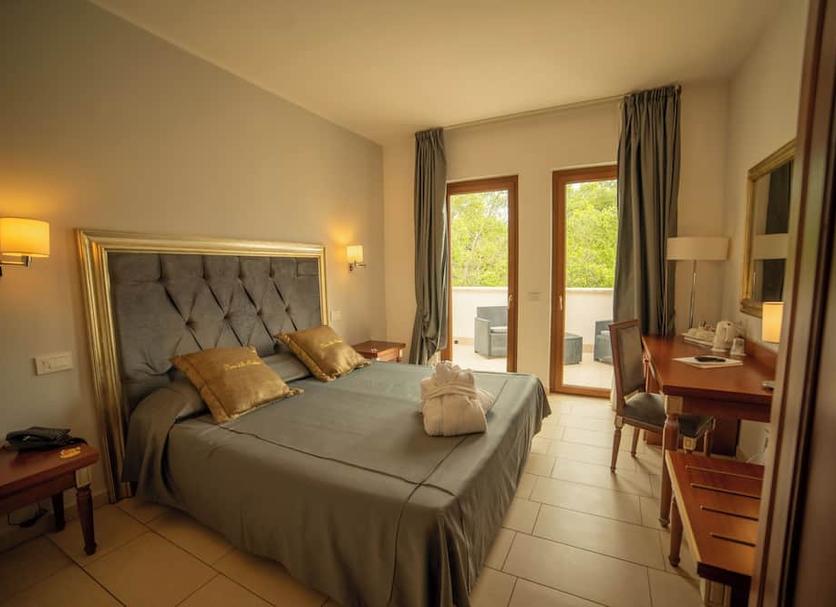 Bedroom Photo