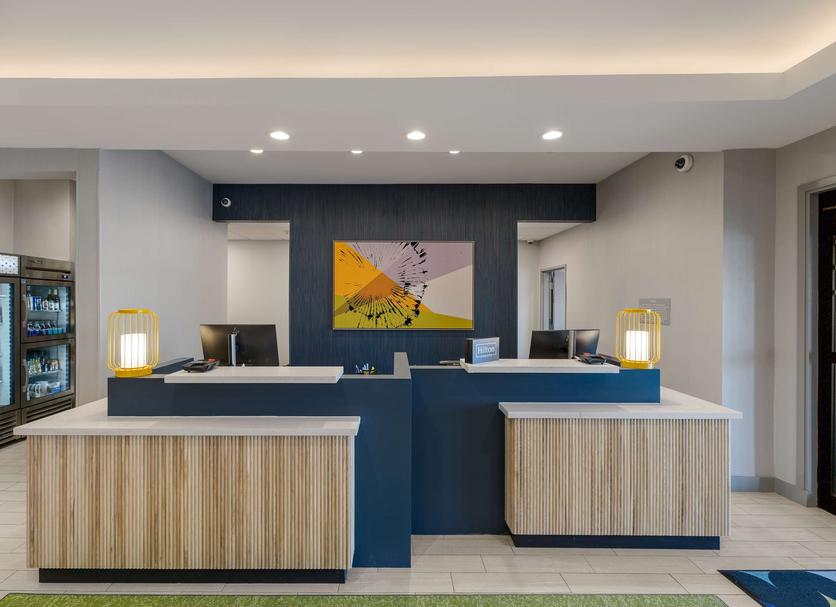 Front desk Photo