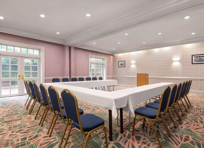 Conference room Photo