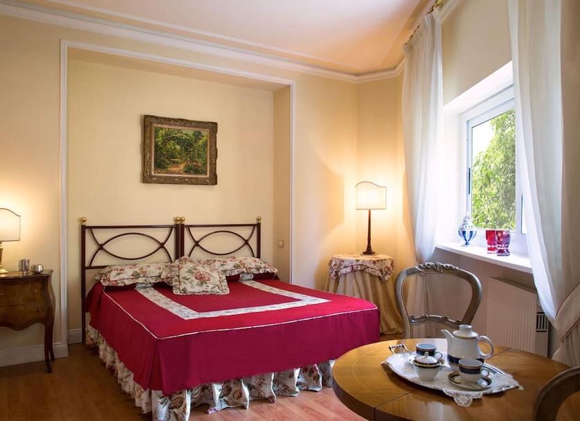 Bedroom Photo