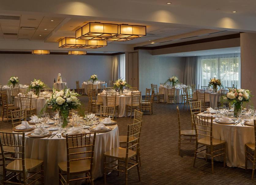 Banquet hall Photo
