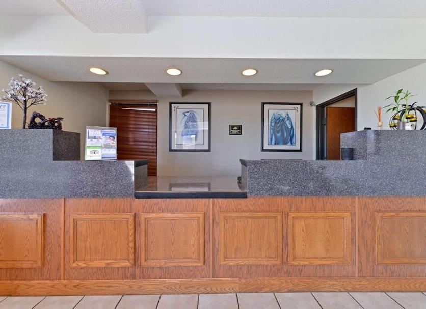 Front desk Photo