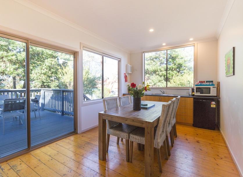 Dining room Photo