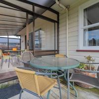 Glenfiddich Lodge - Te Anau Holiday Home