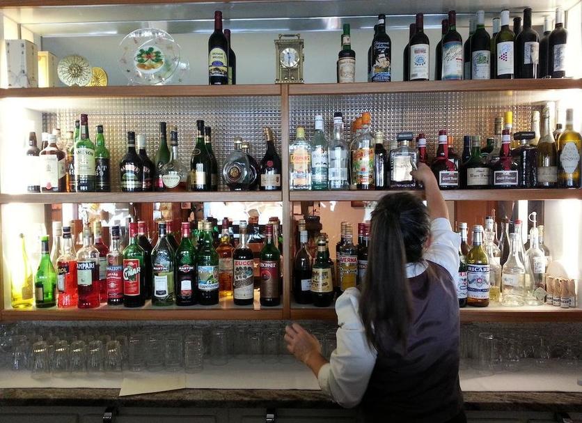 Bar Photo