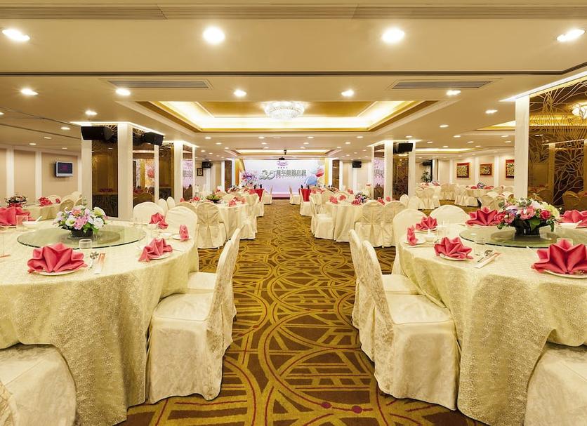 Banquet hall Photo