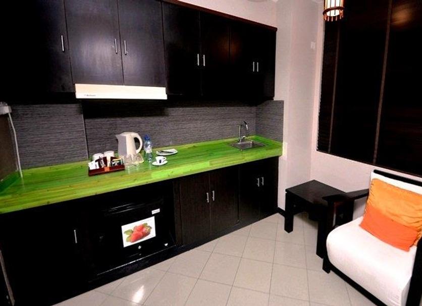 Kitchen Photo