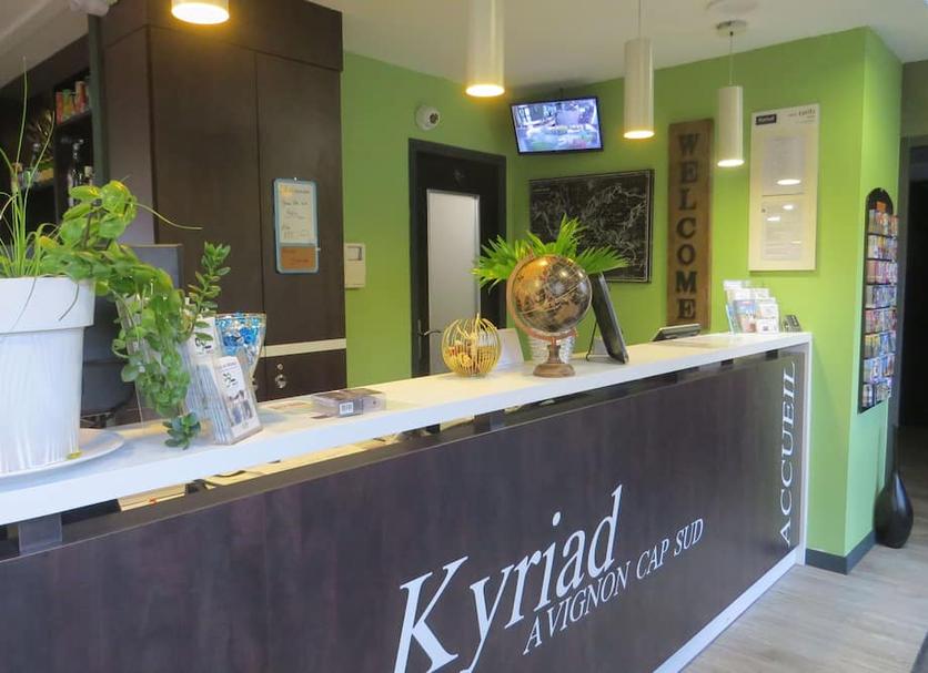Front desk Photo