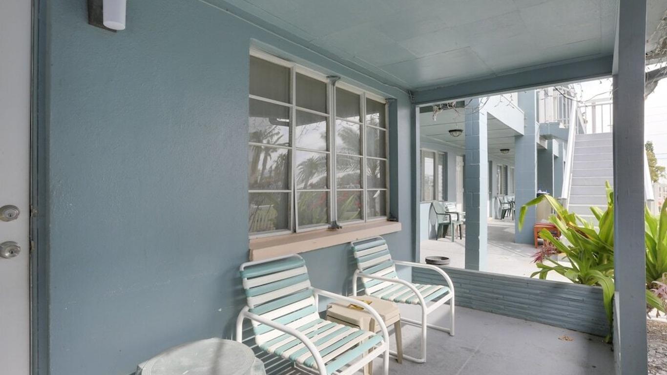 Sunrise Resort Motel South