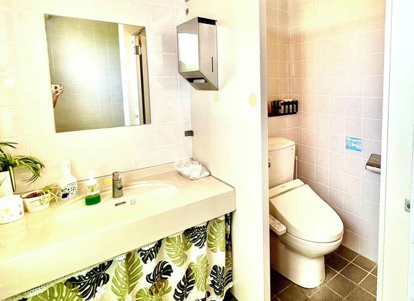 Bathroom Photo