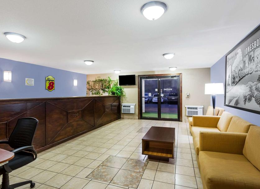 Front desk Photo