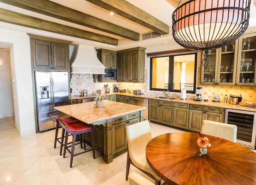 Kitchen Photo