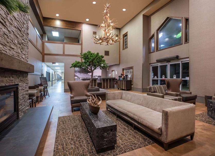 Lobby Photo