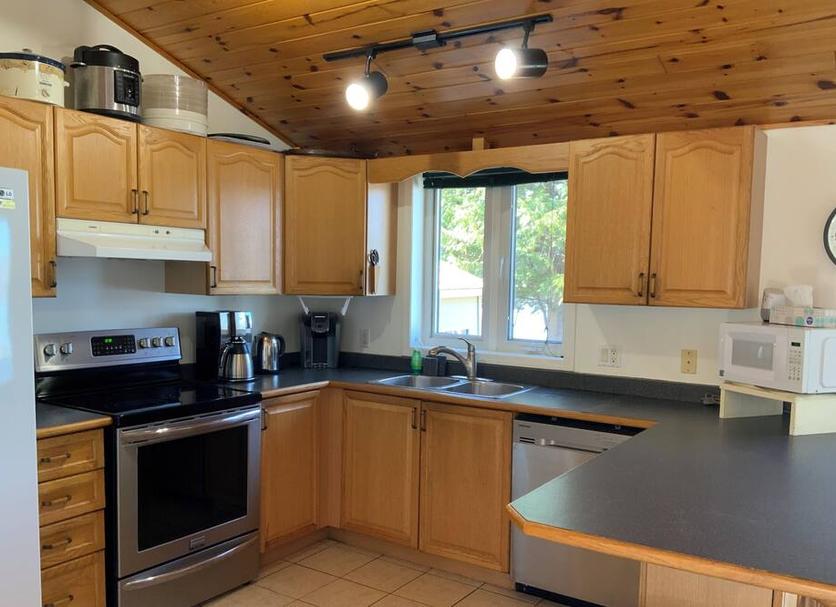 Kitchen Photo