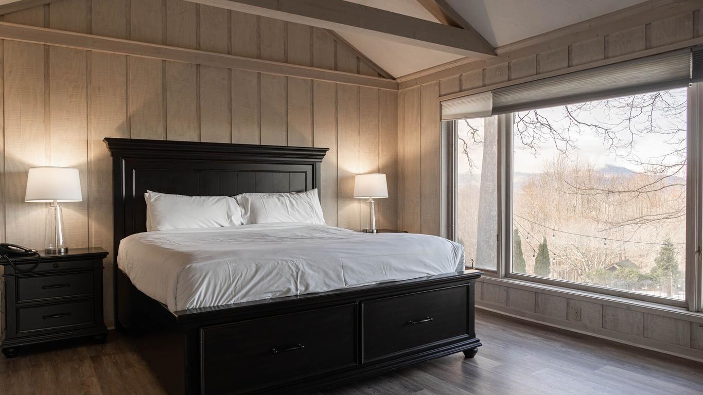 Inn at Crestwood