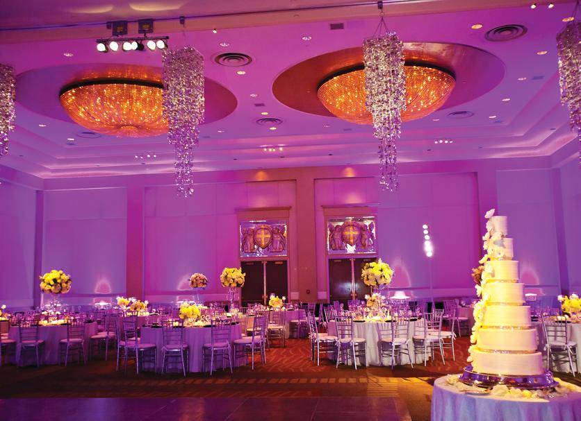 Banquet hall Photo
