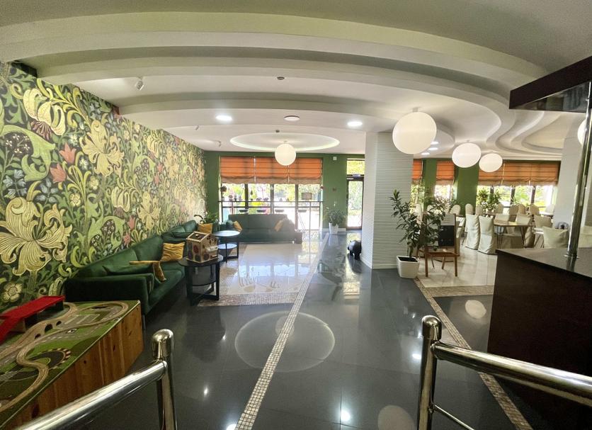 Lobby Photo