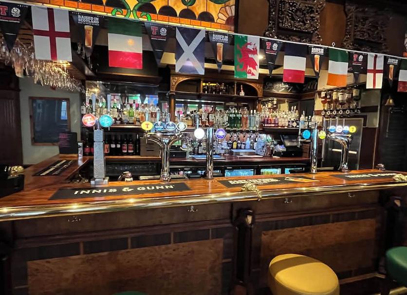 Bar Photo