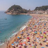 Stunning apartment in Tossa de Mar with 3 Bedrooms and WiFi