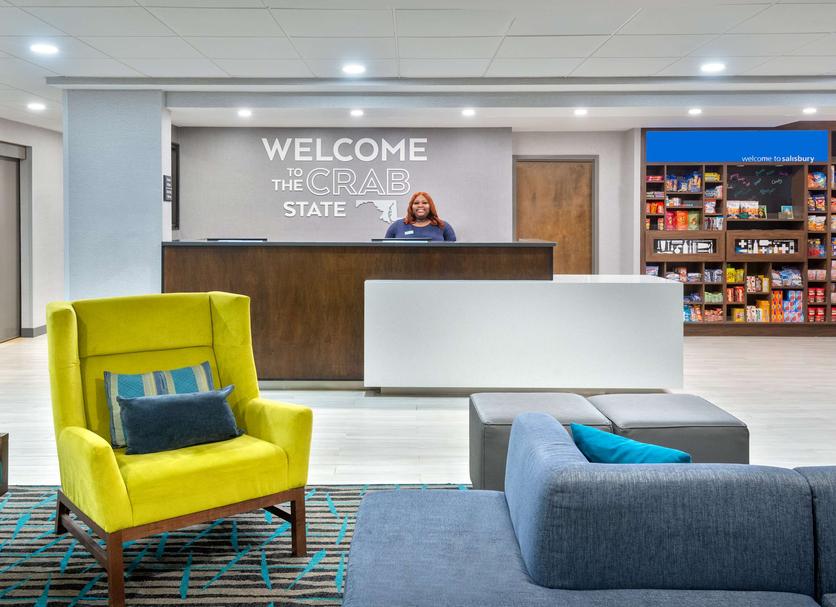 Front desk Photo