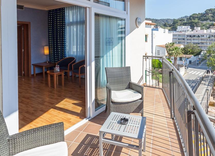 Balcony Photo