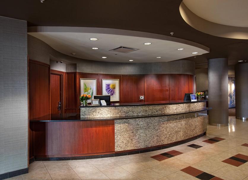 Front desk Photo