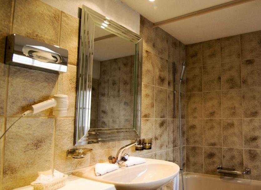 Bathroom Photo