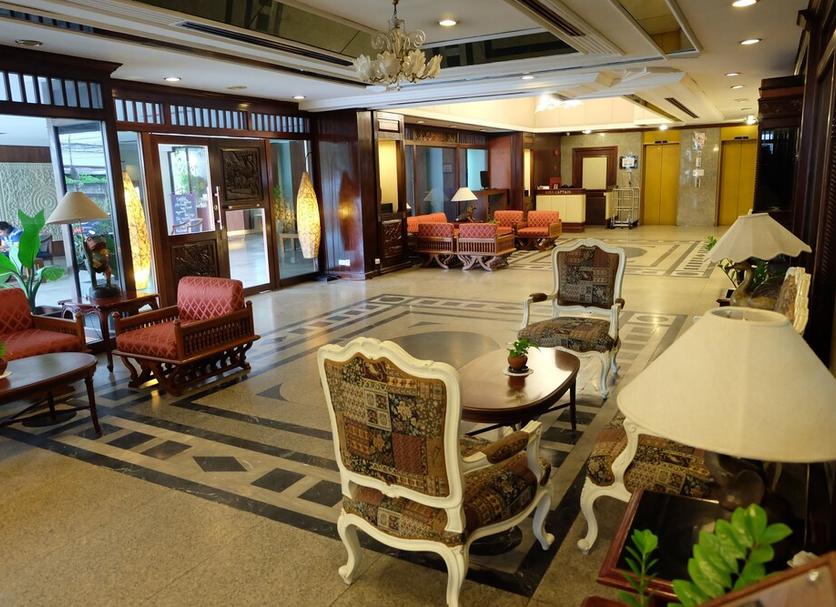 Lobby Photo
