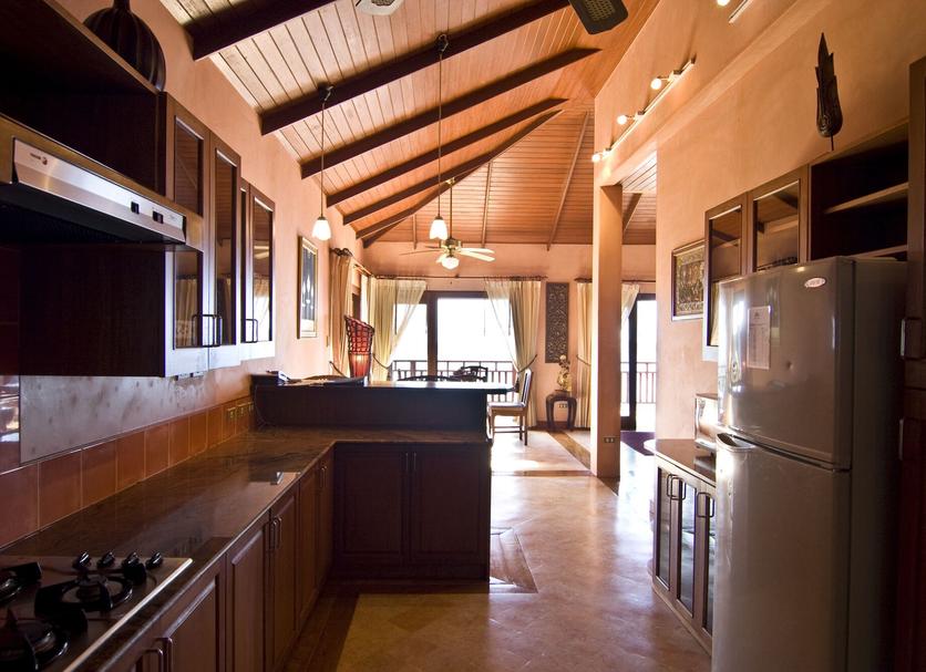 Kitchen Photo
