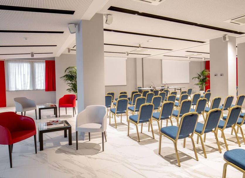 Conference room Photo