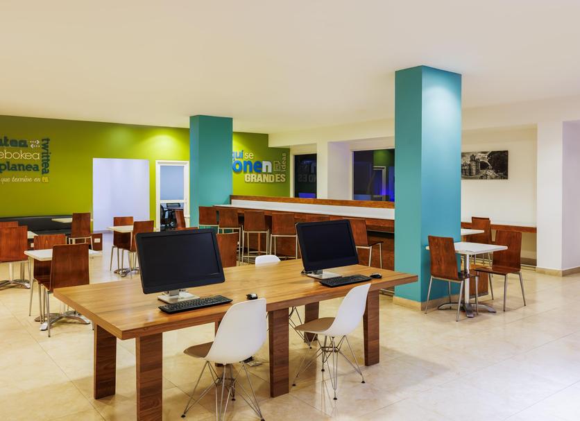 Business centre Photo