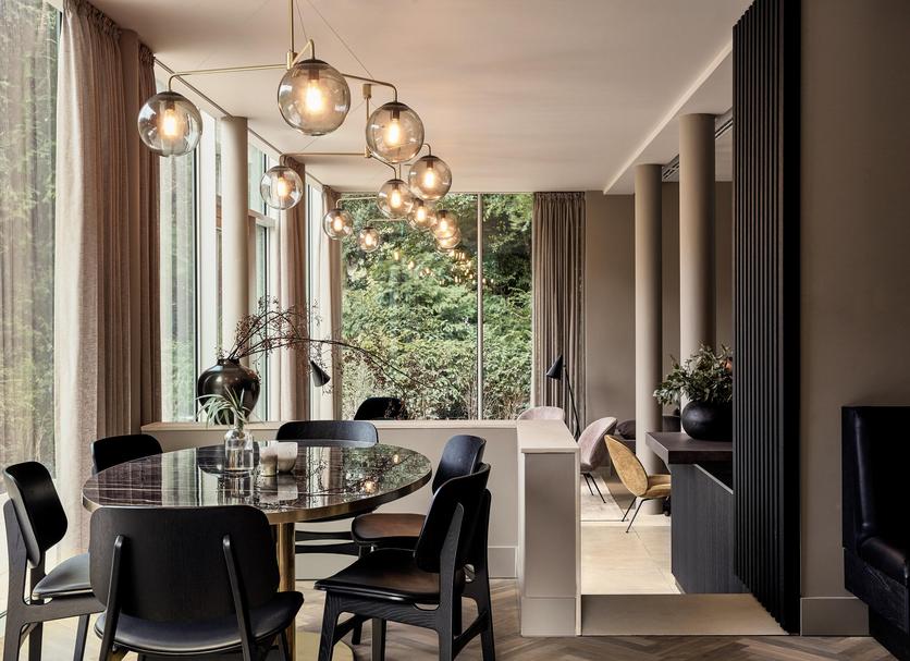 Dining room Photo