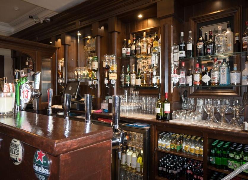 Bar Photo