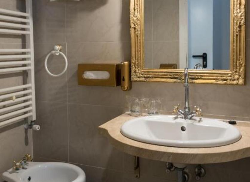 Bathroom Photo