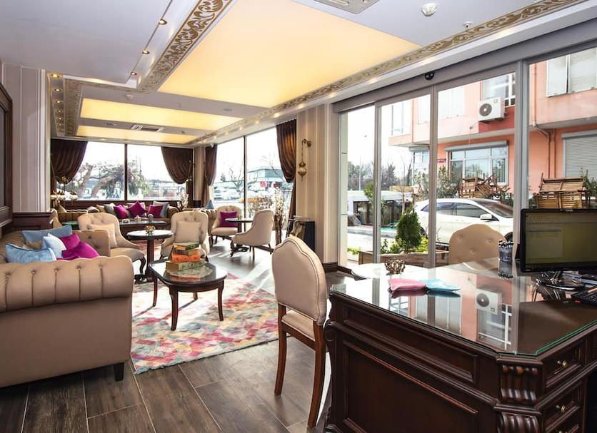 Lounge Photo