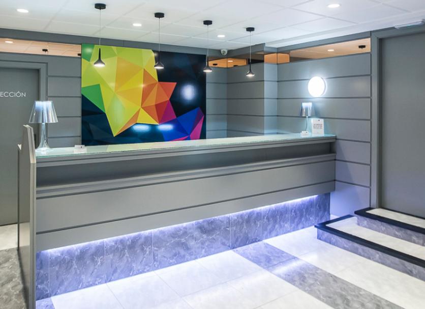 Front desk Photo