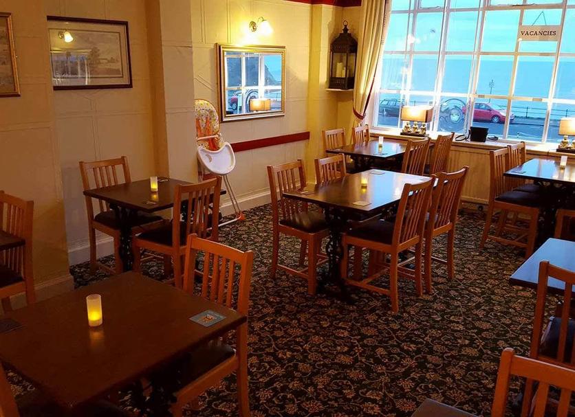 Dining room Photo