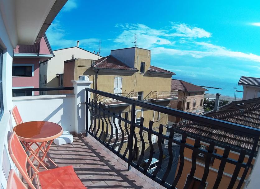 Balcony Photo