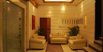 Hotel Millennium - Guwahati - Lobby