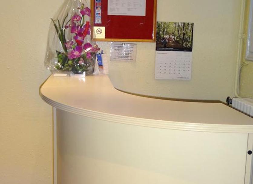 Front desk Photo