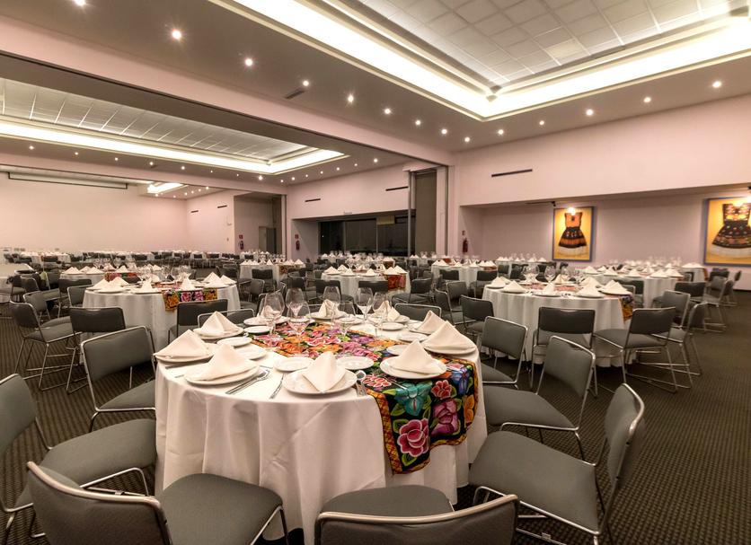 Banquet hall Photo