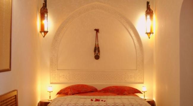 Riad Dar Alhambra - Marrakesh - Bedroom