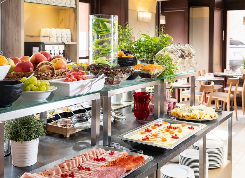 Buffet Photo