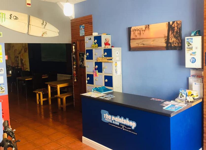 Front desk Photo