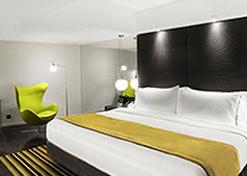 Uny Hotel - Yogyakarta - Bedroom