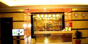 Vera Hotel - Angeles City - Front desk