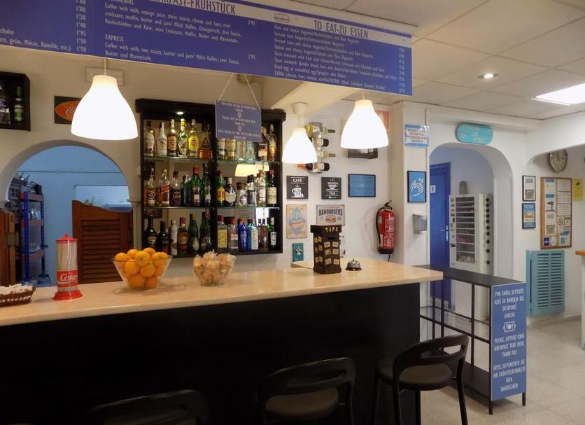 Bar Photo